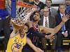 金州拉文上线!库里NBA生涯实战扣篮集锦