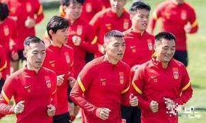 北京青年报:中国国家足球队集训受疫情影响,此次不对外开放。