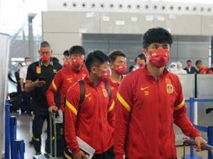 据国内媒体报道，中国足球队将在极端高温下迎战菲律宾