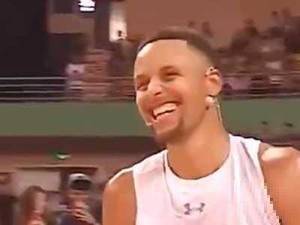 看了我上我也行,盘点众NBA球星出糗时刻