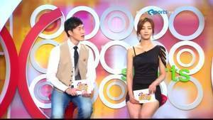 韩国&ldquo;足球女神&rdquo;之称的美女主播郑仁英