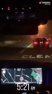 凌晨5:21 詹姆斯已经出门去训练馆了