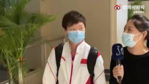 乒乓女团奥运冠军王曼昱返乡：先追一下扫黑风暴大结局