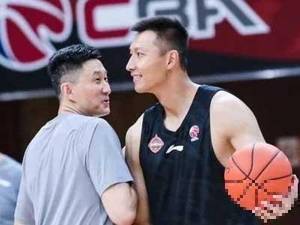 好消息!杜锋:易建联的伤势快好了,下赛季能和大家见面
