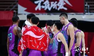 山东男篮内部人士：俱乐部拖欠几乎所有球员工资，欠薪期限为7-12月