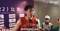 🎥吴前：余嘉豪对球队内线有帮助 但我们仍需继续进步