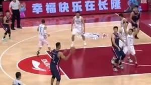 好久没看大哥打球了!易建联曾第一节轰25分提前打卡下班