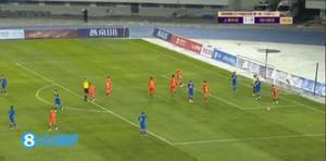 半场-赵明剑助攻杨旭头球破门 申花1-0领先四川
