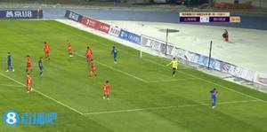 半场-赵明剑助攻杨旭头球破门 申花1-0领先四川