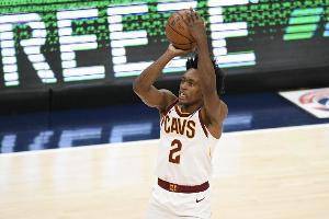 NBA球探:队友都不喜欢塞斯顿。 他只知道埋头于数据