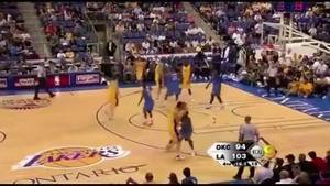大圣NBA高光时刻！湖人曾场上4人拉开让孙悦单打