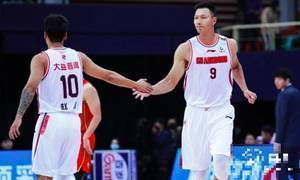 CBA-易建联回归16分，广东男篮轻取深圳男篮迎来赛季开幕式