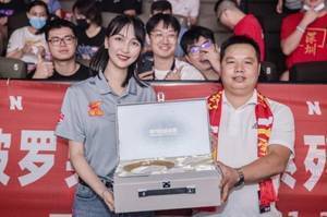 征战路上你不是独自在战斗 <a href='https://https://www.10339.com/shipin/shenzhen/' title='深圳'><span style='color:#3498db'>深圳</span></a>队举办“第二现场”球迷观赛活动