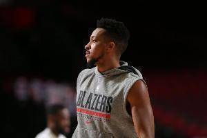 CJ  :我为了防守不好，要负责我和利拉德首先必须防得更好