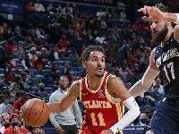 稳定输出！ 特雷-杨27投了13次，得到了31分，5个篮板球，7个助攻，创造了罚球
