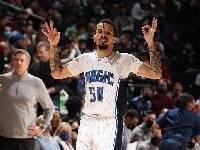 准三足！ 科尔-安东尼17中83分11中6位得到31分9板8助2断1帽