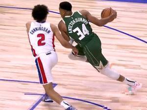 你是状元我可是FMVP!字母哥生凿状元郎坎宁安完成2+1
