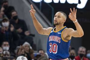 【直播吧评选】11月9日<a href='https://https://www.10339.com/lanqiuzhibo/NBA/' title='NBA'><span style='color:#3498db'>NBA</span></a>最佳球员
