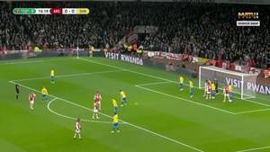 阿森纳1-0领先!霍尔丁头球被扑 恩凯蒂亚门前撞射破门