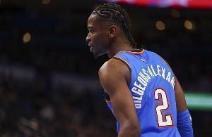 恭喜!第一次获得亚历山大职业NBA每周最佳球员荣誉