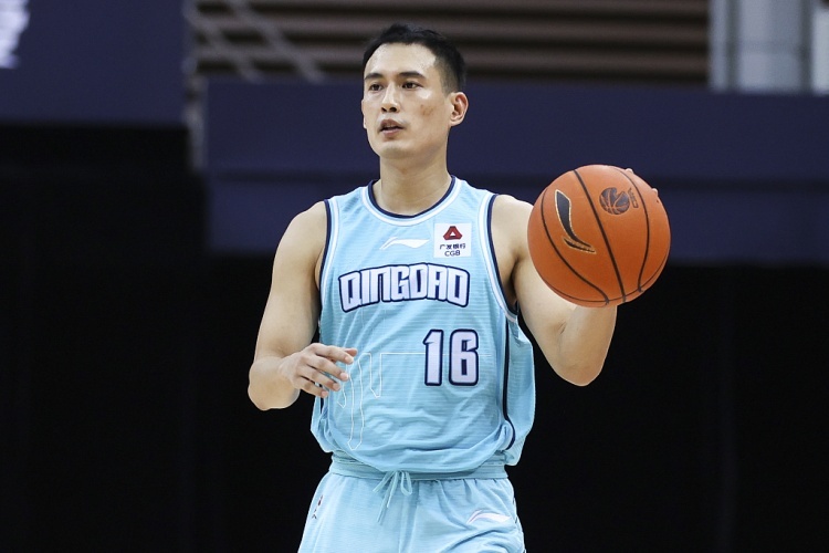 未能救主！林韦翰出战34分钟 三分10中5贡献23分5助攻