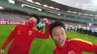 ??从女足女孩的角度走上领奖台,感受中国女足的荣誉时刻