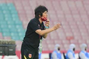 水庆霞:我相信只要方向正确，我就有信心期待中国女足。