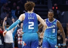 【直播评选】2月12日NBA最佳球员:穆雷