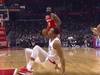 4年前的今天:哈登晃倒韦斯利-约翰逊撤步死亡凝视装X三分命中
