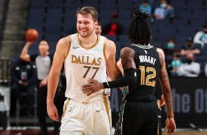 帕金斯：NBA未来门面之争是莫兰特、东契奇和特雷-杨间的竞赛