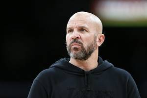 基德谈丁威迪作用:球队多个持球点 不必仅依赖于布伦森和东契奇