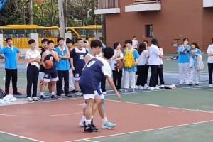 终于遇到了满眼都是你的男孩🤣一校园篮球赛诠释“死亡缠绕”