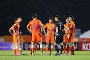 亚足联盛赞泰山队:钢铁般防线坚韧不拔 门将曹政完全不可战胜