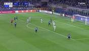 利箭离弦!恰尔汗奥卢贴地斩破门 国米先下一城1-0巴萨