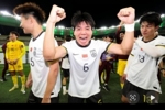 全体出击!U23国足队长徐彬社媒晒照庆祝:计划有变,冲击决赛!
