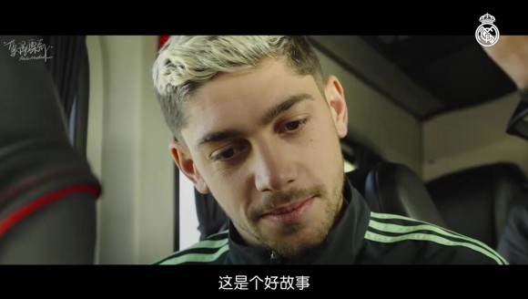 安切洛蒂此前回忆:我带着膝盖伤89洲际杯,骗萨基说我是怕冷!