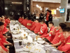 生日快乐,国足全体队员为门将颜骏凌庆祝30岁生日