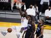 小黑库兹马哈雷尔助湖人走出了困境,虽然很难取胜,但胜利是王道